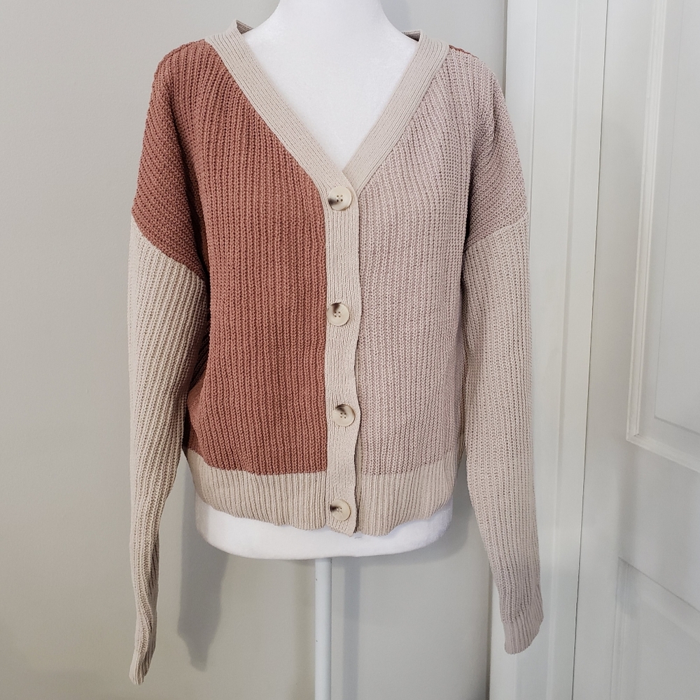 Sincerely Jules Womens Short‎ Cardigan Sweater LG Color Block V-Neck Tan Ivory